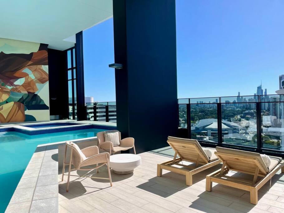 New Impressive 180° River View 1 Bed Apt With Pool 47F Leilighet Gold Coast Eksteriør bilde